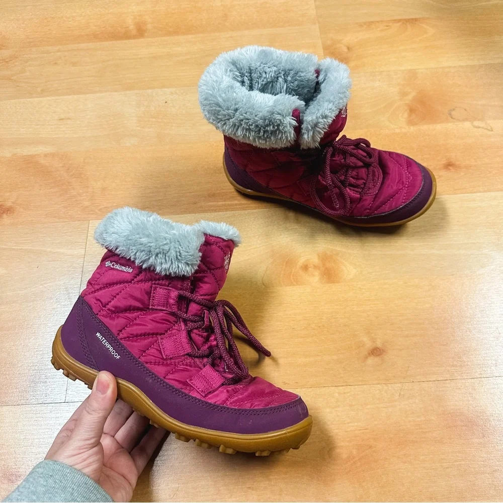 Columbia Raspberry Pink Minx Shorty Omni-Heat Waterproof Boot Girls Size 2